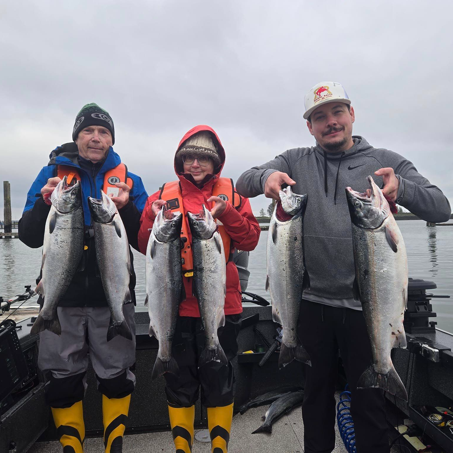 Lake Fishing Guides in Columbia River